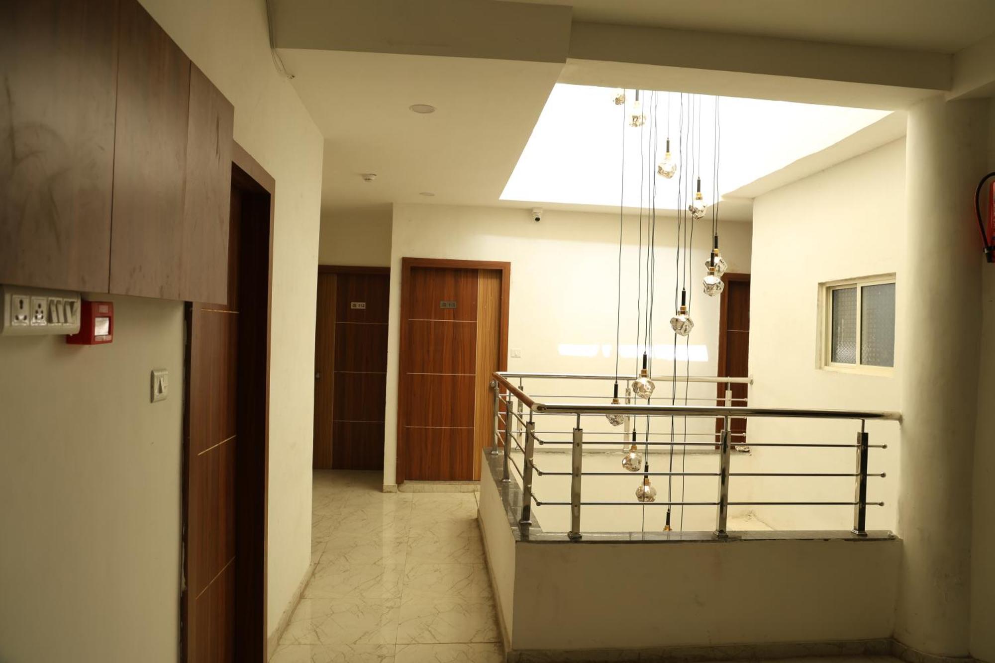 Hotel Aaram Kalupur 阿穆达巴 外观 照片