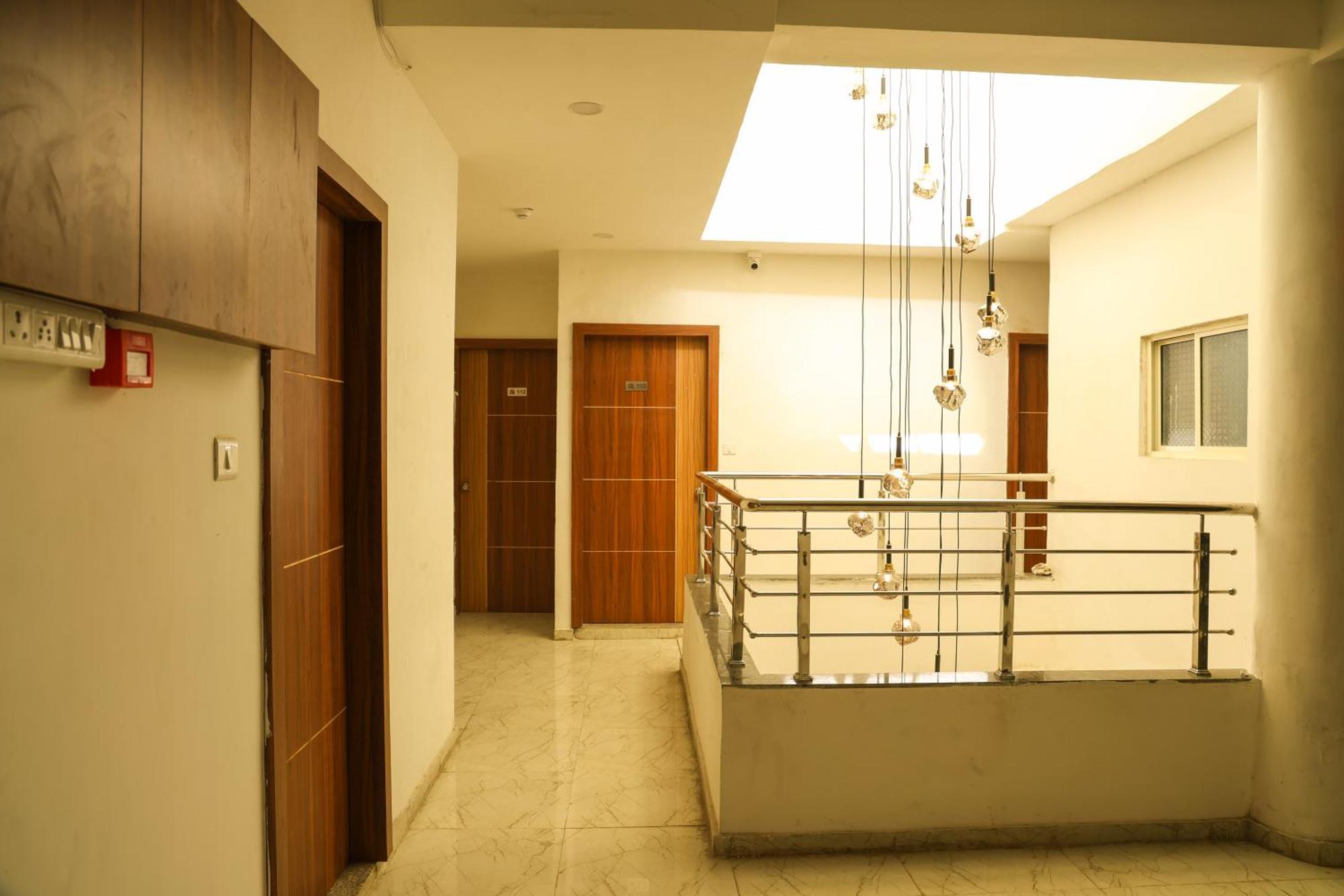 Hotel Aaram Kalupur 阿穆达巴 外观 照片